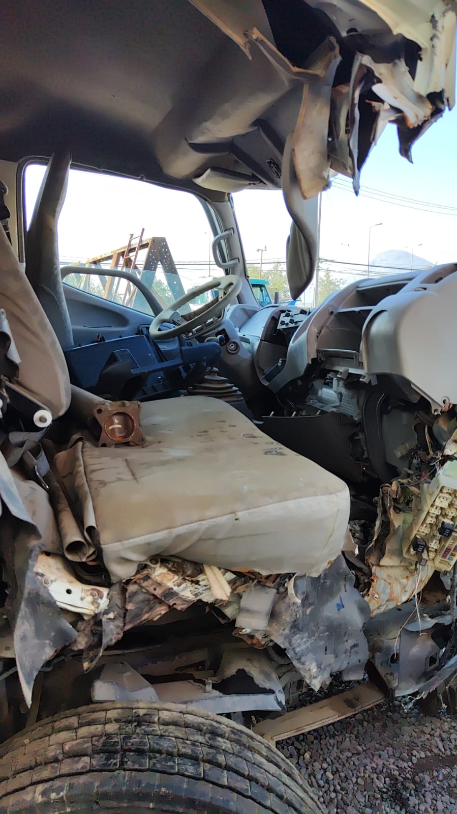  Hino XZU 2006    EN DESARME
